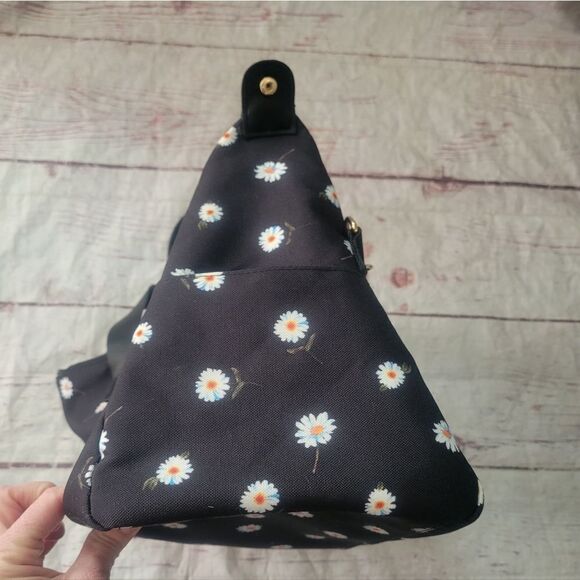 Alice + Olivia Daisy Canvas Duffle Bag - Picture 5 of 9